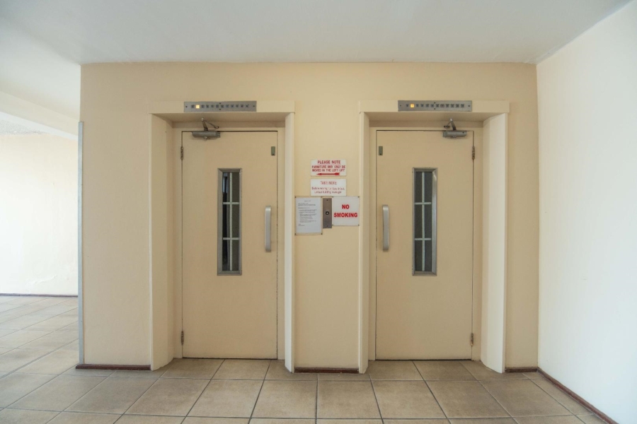 2 Bedroom Property for Sale in Humewood Eastern Cape